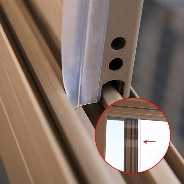 ProSeal, bandă de etanșare care împiedică vântul, praful, zgomotul și insectele să intre în casa dumneavoastră!